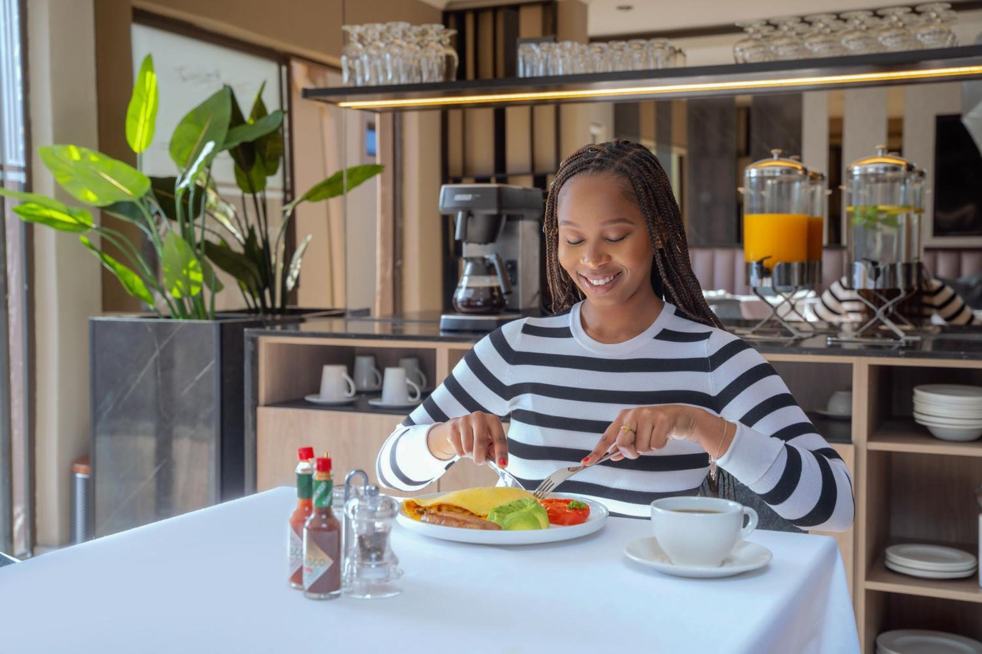 Q'S Boutique Stay Standerton Екстериор снимка